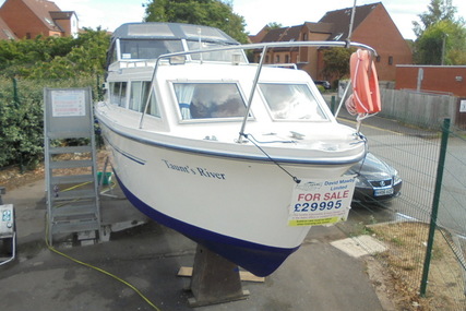 Viking Yachts 26 Widebeam 'Taunt's River' for sale in United Kingdom for £29,995
