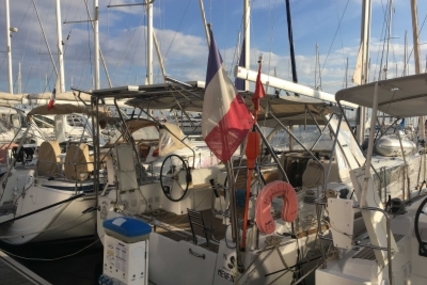 Beneteau Oceanis 38 for sale in France for €139,900 (£124,671)