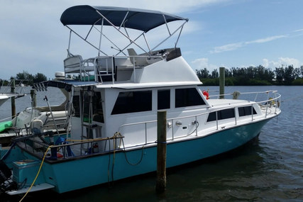 Pearson 36 Motoryacht for sale in United States of America for $11,500 (£9,053)