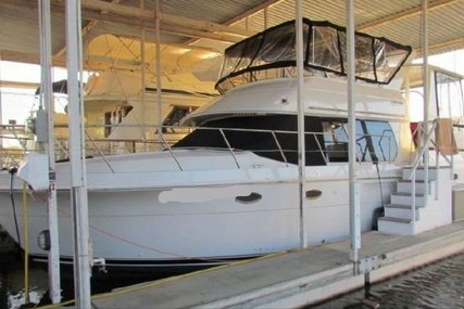 Carver Yachts 406 Aft Cabin for sale in United States of America for $125,000 (£96,341) Carver Yachts 406 Aft Cabin for sale in United States of America for $125,000 (£96,341)