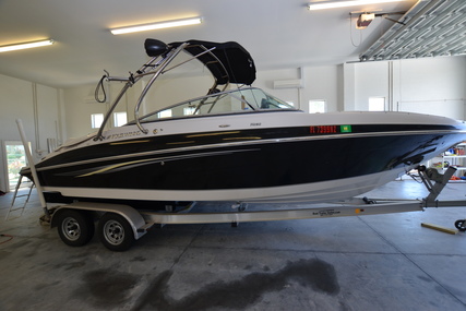 Four Winns H260 for sale in United States of America for $39,900 (£31,410)