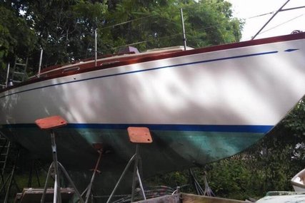 Hallberg-Rassy MISTRAL 33 for sale in United States of America for $12,900 (£9,826) Hallberg-Rassy MISTRAL 33 for sale in United States of America for $12,900 (£9,826)