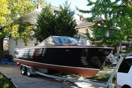 Century Raven 26 for sale in United States of America for $9,750 (£7,757)