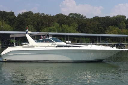 Sea Ray 420 Sundancer for sale in United States of America for $59,900 (£45,507)