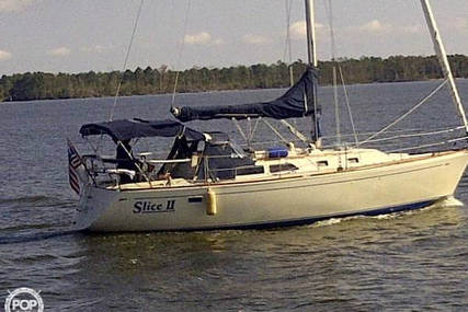 Cal 33 for sale in United States of America for 31.200 $ (24.324 £)
