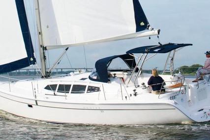 Hunter 39 for sale in United States of America for $159,900 (£126,315)