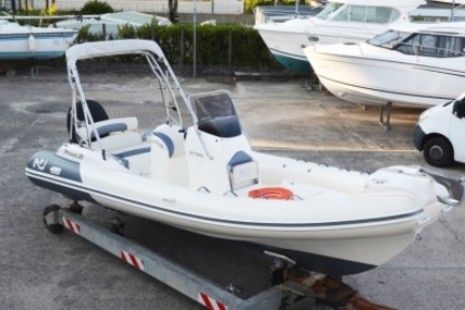 Nuova Jolly 21 PRINCE for sale in France for €55,000 (£47,829)