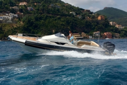 Nuova Jolly 33 SC PRINCE for sale in France for €215,000 (£186,030)