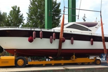 Santorini HT 48/44 for sale in Italy for €225,000 (£200,328)