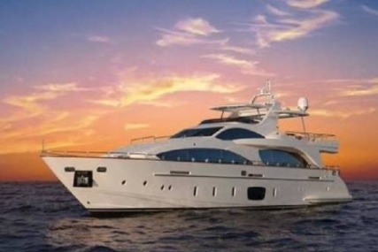 Azimut Yachts 105 for sale in Spain for 2.999.999 € (2.646.225 £)