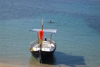 Menorquin LLaüt 27 for sale in Spain for €18,400 (£16,189)