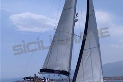 Jeanneau Sun Odyssey 42i for sale in Italy for €110,000 (£97,840)