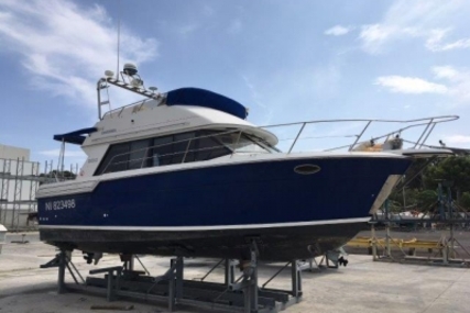 Carver Yachts CARVER 300 SEDAN for sale in France for €39,000 (£34,412) Carver Yachts CARVER 300 SEDAN for sale in France for €39,000 (£34,412)