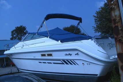 Sea Ray 280 Weekender for sale in United States of America for $11,000 (£8,820)