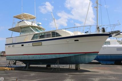 Hatteras 43 Double Cabin for sale in United States of America for $19,500 (£14,876) Hatteras 43 Double Cabin for sale in United States of America for $19,500 (£14,876)