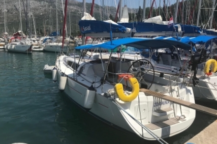 Jeanneau Sun Odyssey 33i for sale in Croatia for €47,500 (£42,212)