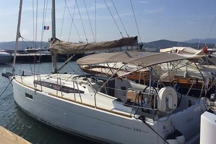 Jeanneau Sun Odyssey 349 for sale in France for £95,000