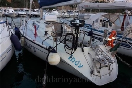 Dehler 34 for sale in Italy for €28,000 (£25,281)