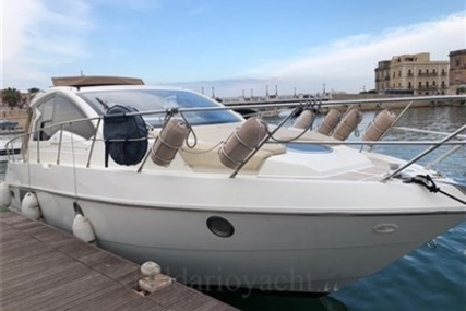 Cranchi M38 HT for sale in Italy for €240,000 (£211,156)
