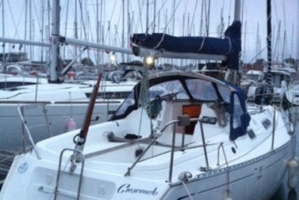 Dufour Yachts 30 Classic for sale in France for €27,500 (£24,089)