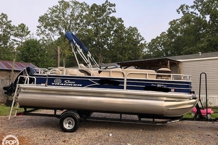 Sun Tracker 20 DLX for sale in United States of America for $26,400 (£20,140)