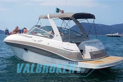 Four Winns 288 for sale in Italy for €40,000 (£35,547)