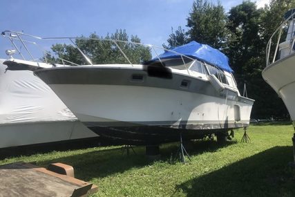Silverton 34C for sale in United States of America for $13,000 (£10,323)