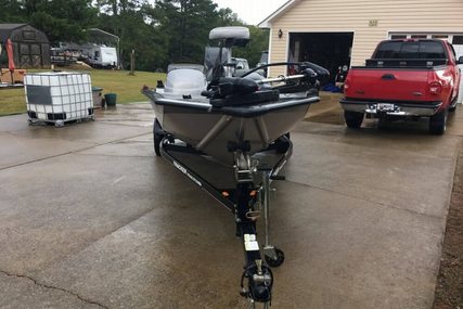 Bass Tracker Pro Pro-Team 190 TX 30th Anniversary Edition for sale in United States of America for $13,100 (£10,019)