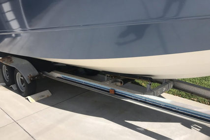 Stingray 240lr for sale in United States of America for $11,000 (£8,478)