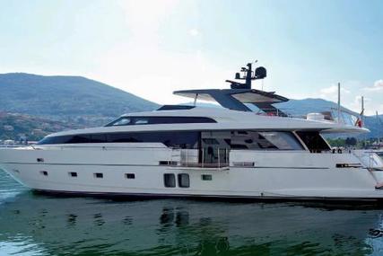 Sanlorenzo Sl94 for sale in Italy for €4,300,000 (£3,678,263)