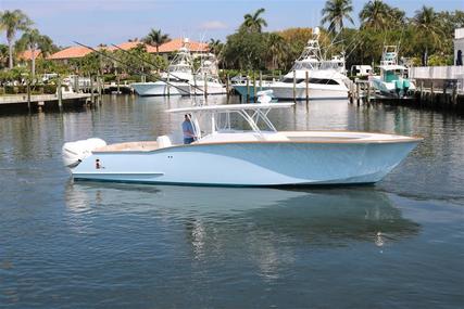 ROBIN SMITH Custom Carolina for sale in United States of America for $485,000 (£365,236)