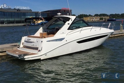 Sea Ray 355 SUNDACER for sale in Sweden for €270,000 (£236,589)