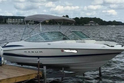 Maxum 2100 SR for sale in United States of America for $16,750 (£12,858)