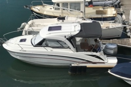 Beneteau Antares 7 for sale in France for €55,000 (£48,514)