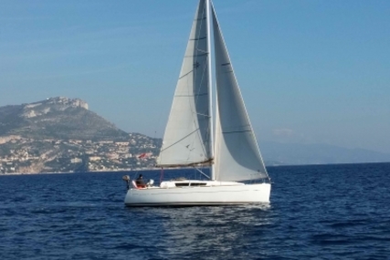 Jeanneau Sun Odyssey 33i for sale in Monaco for €69,000 (£61,989)
