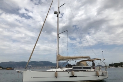 Dufour 350 GRAND LARGE for sale in France for €130,000 (£114,429)