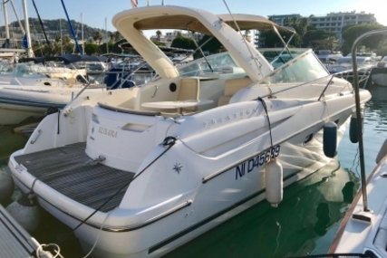 Prestige 30 Open for sale in France for €70,000 (£63,020)
