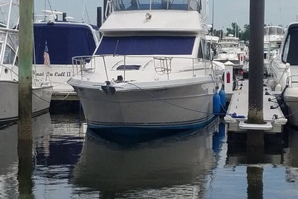 Sea Ray 345 Sunbridge for sale in United States of America for $18,999 (£14,585)