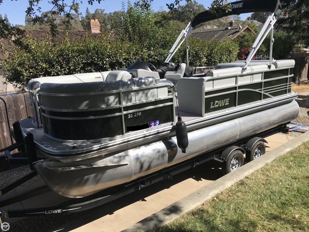 Pontoon Boat Ski Tow Bar >> Lowe Ss210 For Sale In United States Of America For 38 900 Pontoon Boat Ski Tow Bar >> Lowe Ss210 For Sale In United States Of America For 38 900