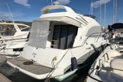 Beneteau Antares 30 for sale in France for €145,000 (£127,377)