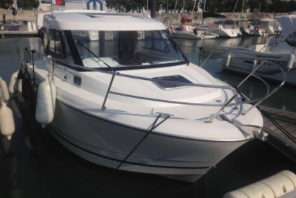 Jeanneau Merry Fisher 755 Marlin for sale in France for €45,000 (£39,133)