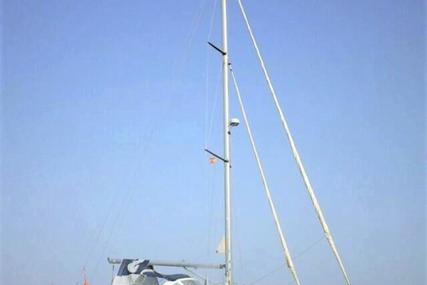 Beneteau Oceanis 40 CC for sale in Spain for €85,000 (£74,475)