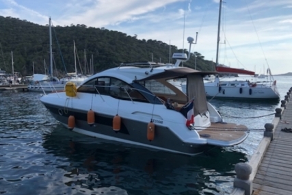 Beneteau Gran Turismo 34 for sale in France for €134,000 (£117,379)