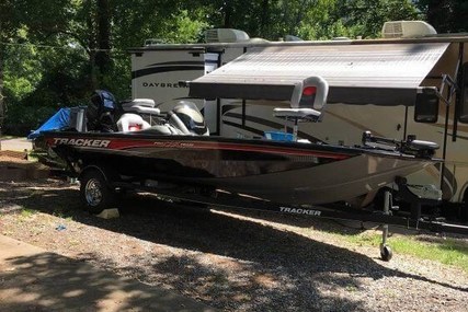 Tracker 175 for sale in United States of America for $18,500 (£14,055)
