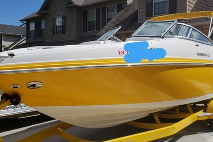 Rinker 262 Captiva for sale in United States of America for $30,000 (£22,792)