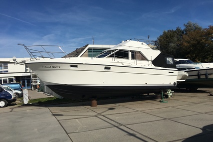 Fairline Corniche 31 for sale in Netherlands for €35,000 (£30,955)