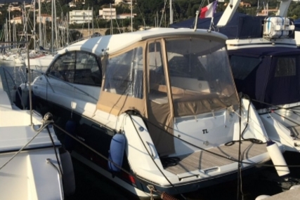 Jeanneau Leader 9 for sale in France for €115,000 (£101,774)