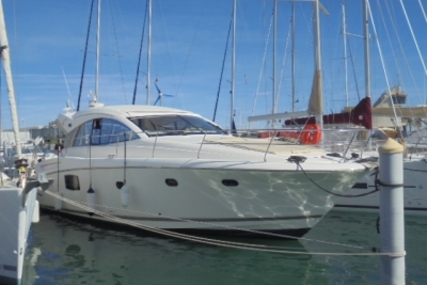 Prestige 42 S for sale in France for €200,000 (£179,657)