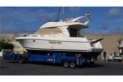 Prestige 36 for sale in Italy for €90,000 (£79,220)
