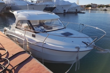 Beneteau Antares 8 OB for sale in France for €68,000 (£59,607)